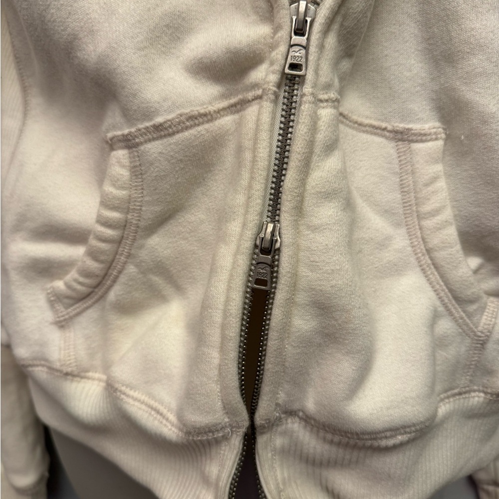 Hollister Y2K Vintage Fur Lined Hoodie-Cream - Picture 3 of 7